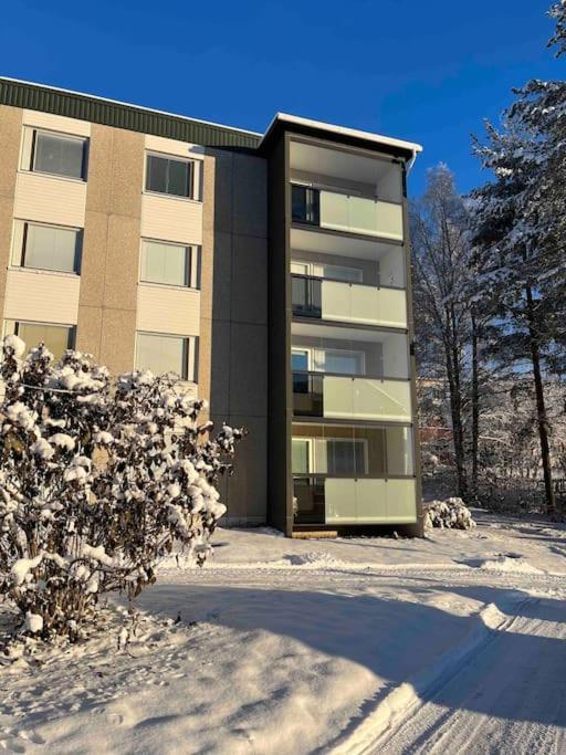 Spacious Apartment For 5 Next To The Train Station Rovaniemi Exterior photo
